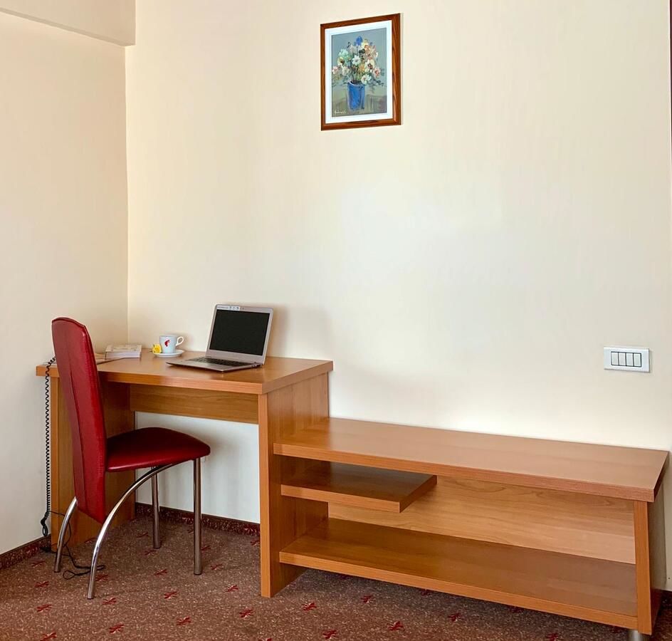 Отель Hotel Victoria Клуж-Напока