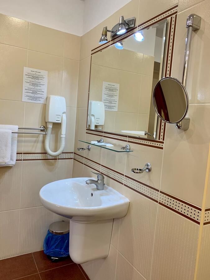 Отель Hotel Victoria Клуж-Напока